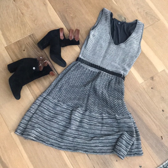 Anthropologie Dresses & Skirts - Anthro Knitted and Knot Test Pattern Sweater dress